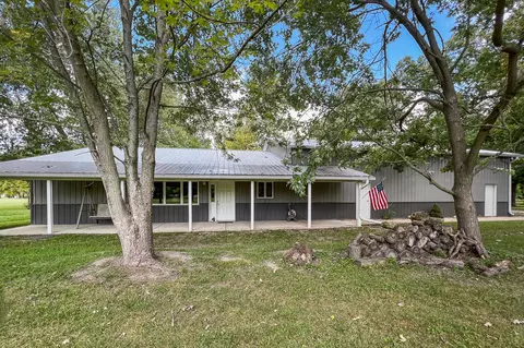 752 Dixon Ave, Kappa, IL 61738