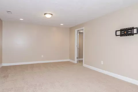 2111 Dawson Dr, Normal, IL 61761 photo 29