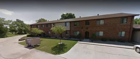 1301 Clifford Dr #7, Urbana, IL 61802