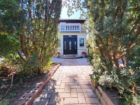 1400 Lincoln Pl, Highland Park, IL 60035