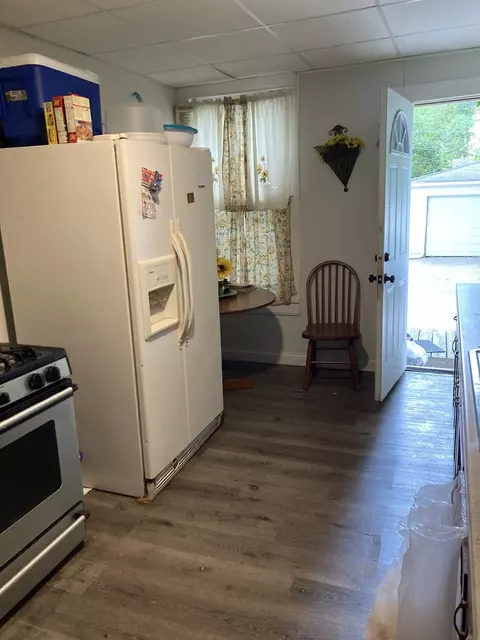 949 E New York St, Aurora, IL 60505 photo 22