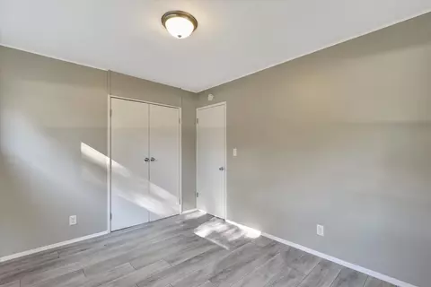 1120 W Eureka St, Champaign, IL 61821 photo 14