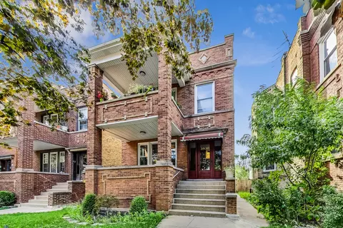 3930 N Kimball Ave, Chicago, IL 60618