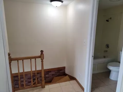 1868 Jamestown Cir, Hoffman Estates, IL 60169 photo 14
