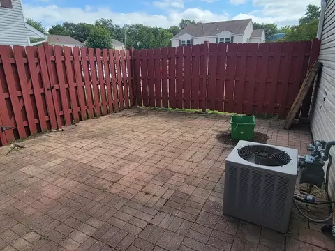 1868 Jamestown Cir, Hoffman Estates, IL 60169 photo 12