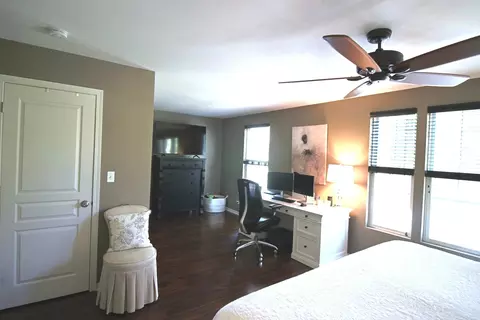 457 Conservatory Ln, Aurora, IL 60502 photo 10