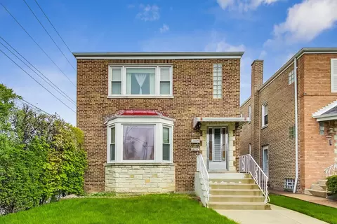 2744 W Gregory St, Chicago, IL 60625