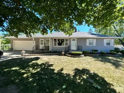615 W Normantown Rd, Romeoville, IL 60446