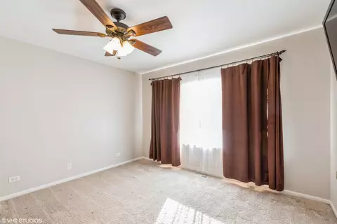 10784 Cape Cod Ln, Huntley, IL 60142 photo 7