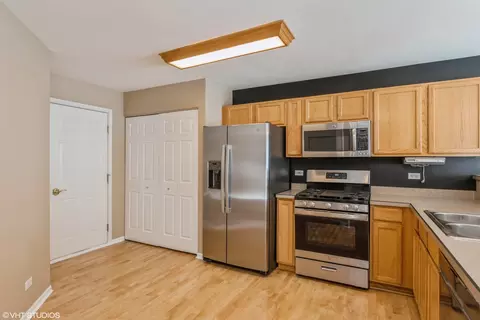 10784 Cape Cod Ln, Huntley, IL 60142 photo 3
