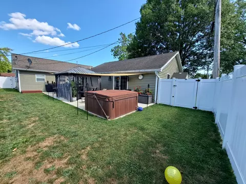 1910 Plum St, Peru, IL 61354 photo 36