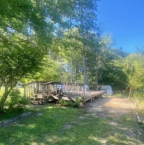 1598 Woodhaven, Sublette, IL 61367