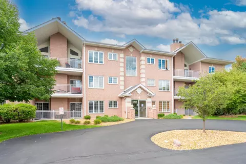 17920 Settlers Pond Way #1C, Orland Park, IL 60467