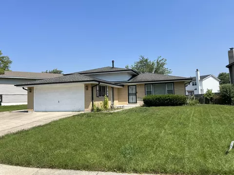 17483 Park Ln, Country Club Hills, IL 60478