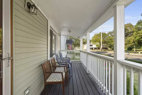 727 S River St, Aurora, IL 60506 photo 3