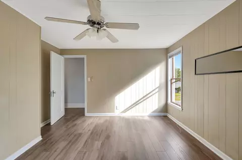 Other - 108 N Walnut St, Roberts, IL 60962 photo 10 of 17