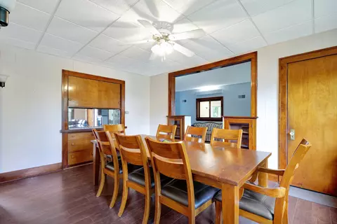 Dining - 108 N Walnut St, Roberts, IL 60962 photo 1 of 1