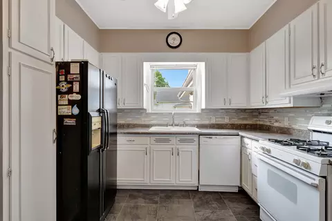 Kitchen - 108 N Walnut St, Roberts, IL 60962 photo 1 of 3
