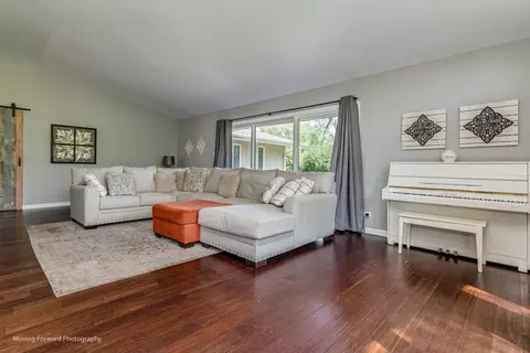 26 Graymoor Ln, Olympia Fields, IL 60461 photo 6