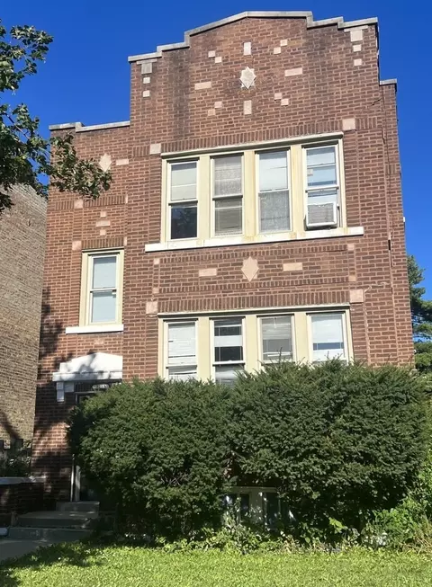 1255 N Mason Ave, Chicago, IL 60651