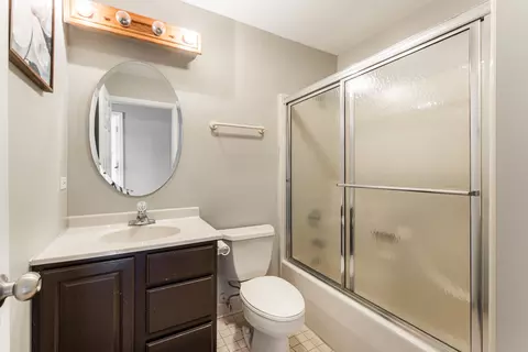 805 N Walnut St #2A, Itasca, IL 60143 photo 15