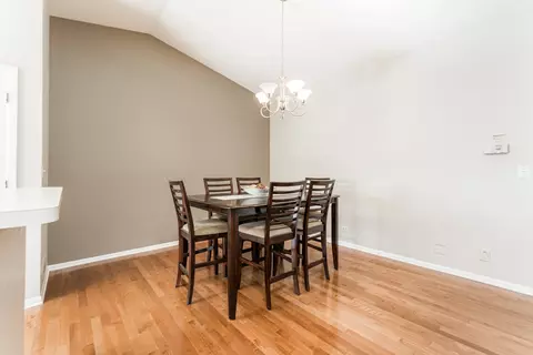 805 N Walnut St #2A, Itasca, IL 60143 photo 5