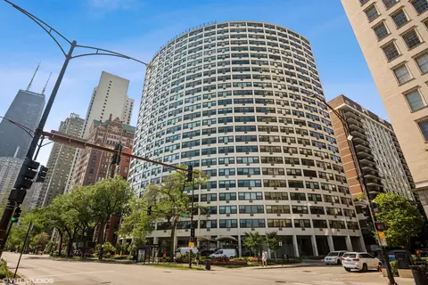 1150 N Lake Shore Dr #17B, Chicago, IL 60611
