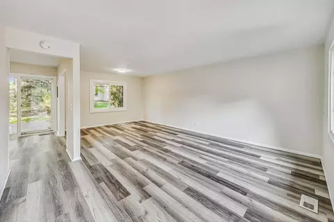 2545 Yarrow Ln, Rolling Meadows, IL 60008 photo 7