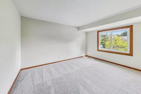 2545 Yarrow Ln, Rolling Meadows, IL 60008 photo 21