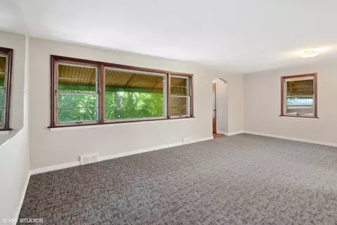 7118 Wolf Rd, Burr Ridge, IL 60527 photo 5