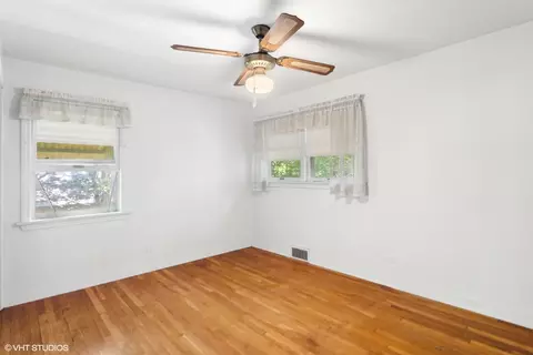 7128 Wolf Rd, Burr Ridge, IL 60527 photo 5