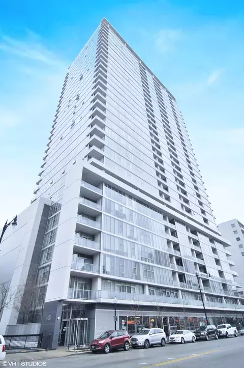 1720 S Michigan Ave #706, Chicago, IL 60616