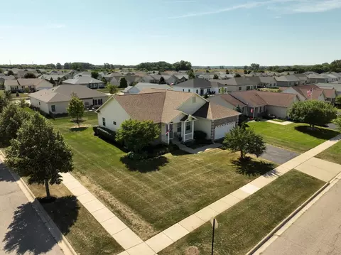 800 Madison Ave, Mchenry, IL 60050 photo 4
