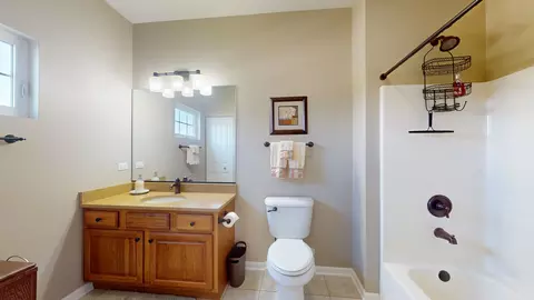 800 Madison Ave, Mchenry, IL 60050 photo 24