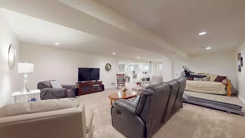 800 Madison Ave, Mchenry, IL 60050 photo 44
