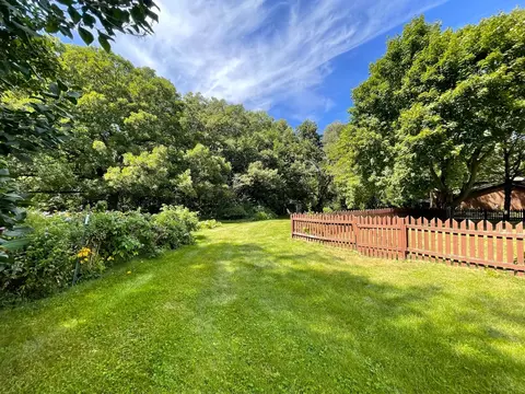 6123 Deepwood Dr, Cherry Valley, IL 61016 photo 10