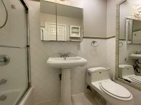 8876 Golf Rd #1D, Des Plaines, IL 60016 photo 8
