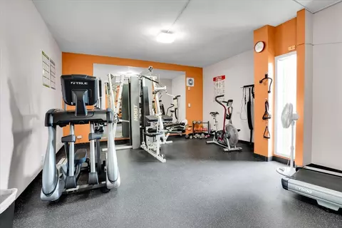 5550 Astor Ln #315, Rolling Meadows, IL 60008 photo 24