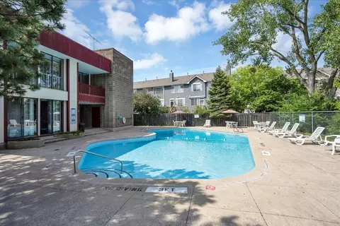5550 Astor Ln #315, Rolling Meadows, IL 60008 photo 27