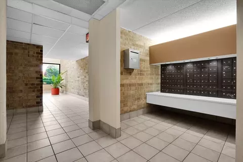 5550 Astor Ln #315, Rolling Meadows, IL 60008 photo 21