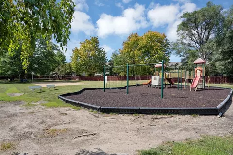 5550 Astor Ln #315, Rolling Meadows, IL 60008 photo 29