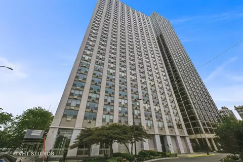 1550 N Lake Shore Dr #18F, Chicago, IL 60610