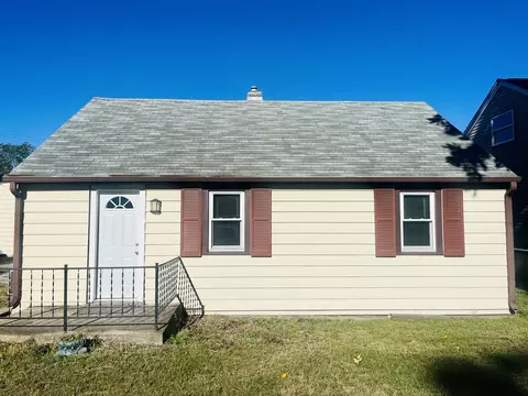 609 S Memorial Ave, Rockford, IL 61102