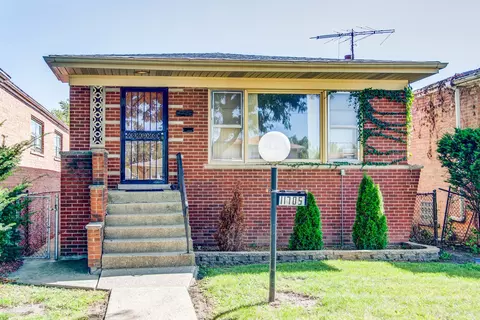 11705 S Laflin St, Chicago, IL 60643