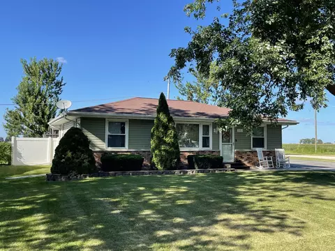 101 3rd St, Buckingham, IL 60917 photo 4