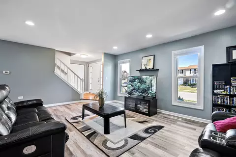 2255 Ridge Ave, Aurora, IL 60504 photo 7
