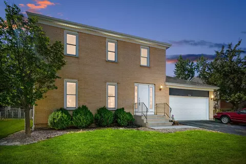 2255 Ridge Ave, Aurora, IL 60504 photo 3