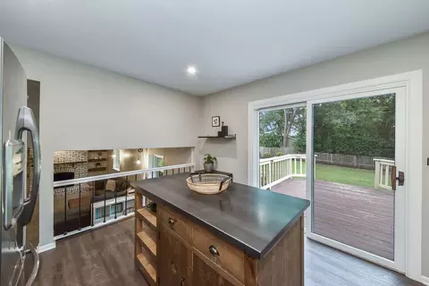 65 Redstart Rd, Naperville, IL 60565 photo 8