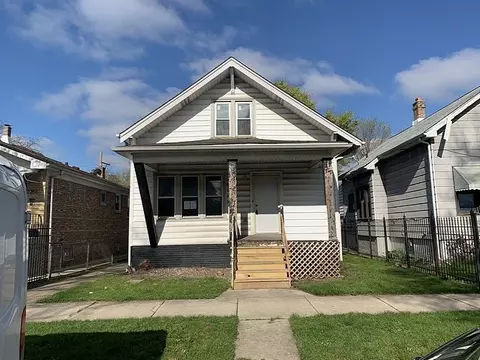 2208 N Lavergne Ave, Chicago, IL 60639