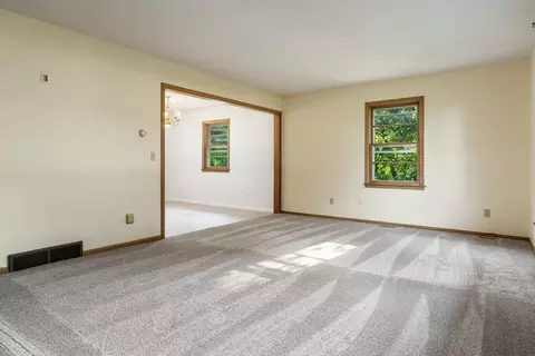 15642 E Il Route 72, Davis Junction, IL 61020 photo 5